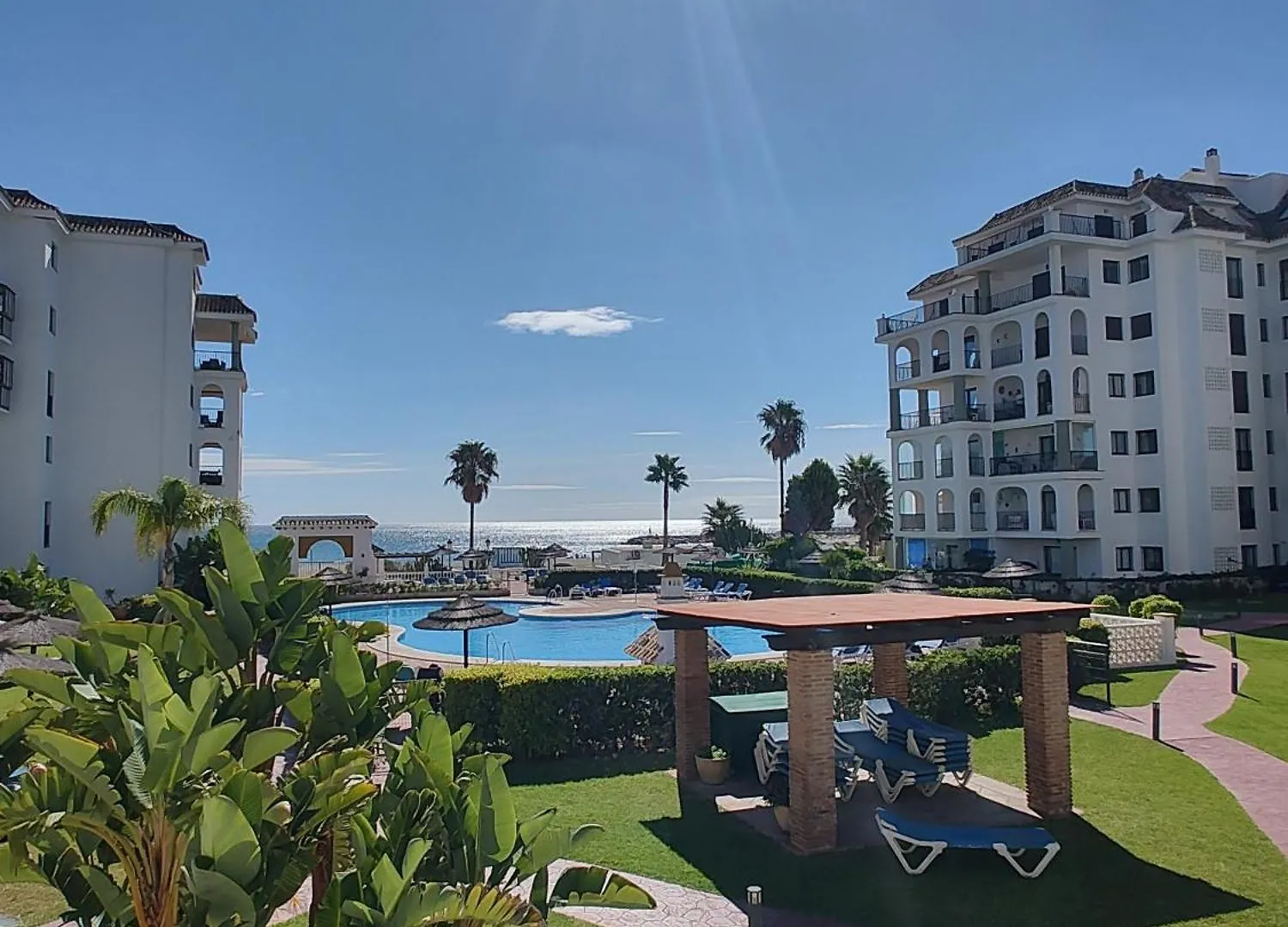 Duquesa 5210 Beach Side Paradise Apartment Castillo de Sabinillas Spain